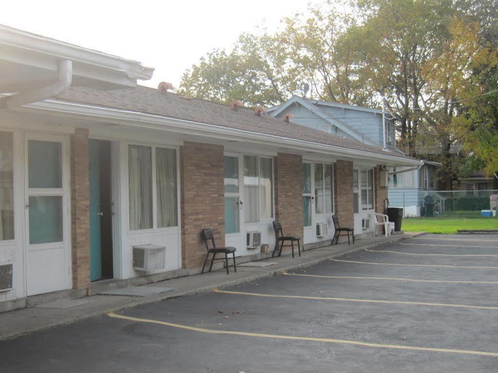 River Inn By Niagarafallen Exteriör bild
